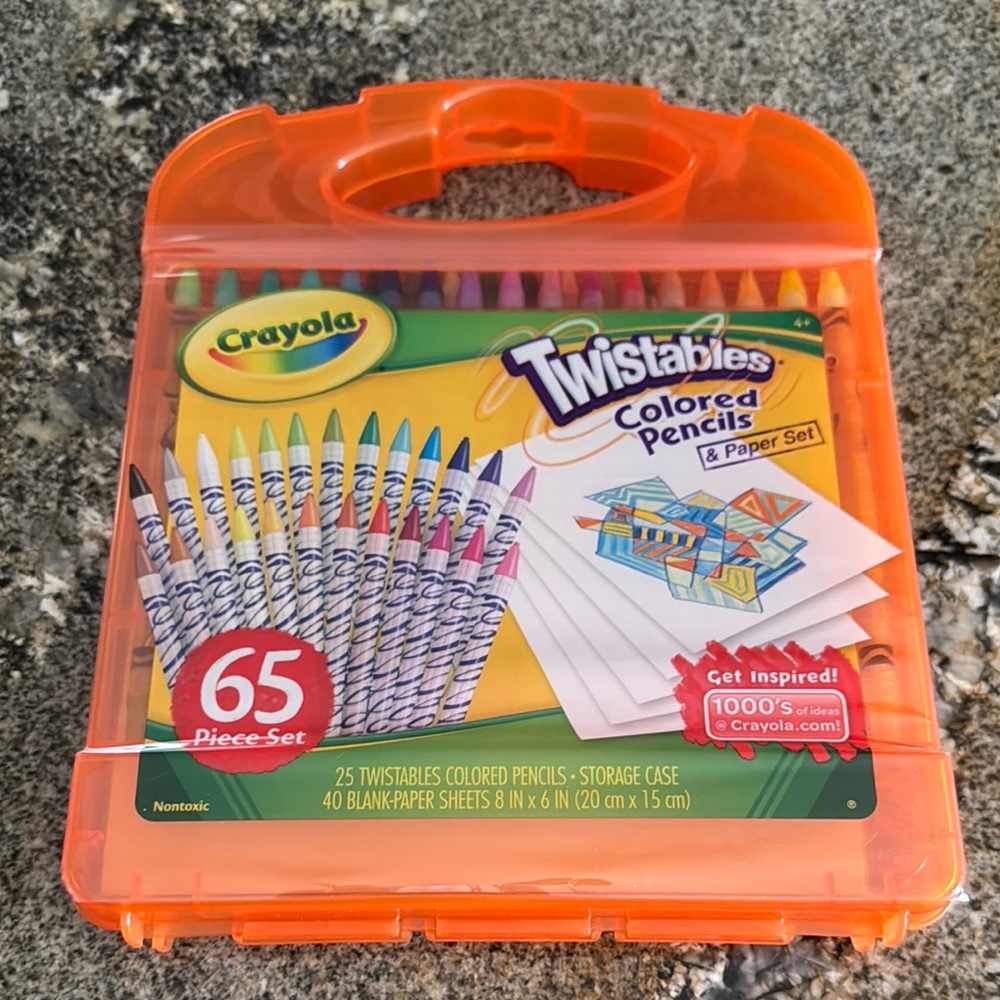 Crayola Twistables Art Set with Orange Case